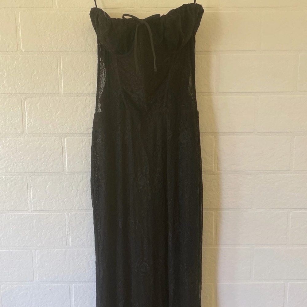 REVOLVE Camila Coelho Vittoria black lace bustier long Dress  L  $298 msrp - Picture 4 of 5